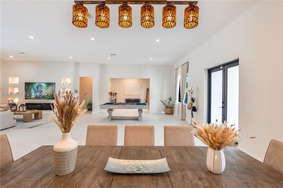 Furnished interior view inside a new home in , Clewiston (Image 36).