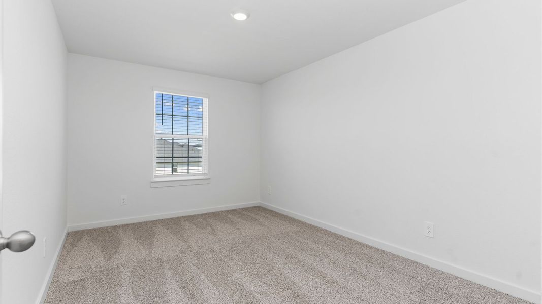 Spacious, unfurnished interior of a new home in Evergreen, Rosenberg (Image 17).
