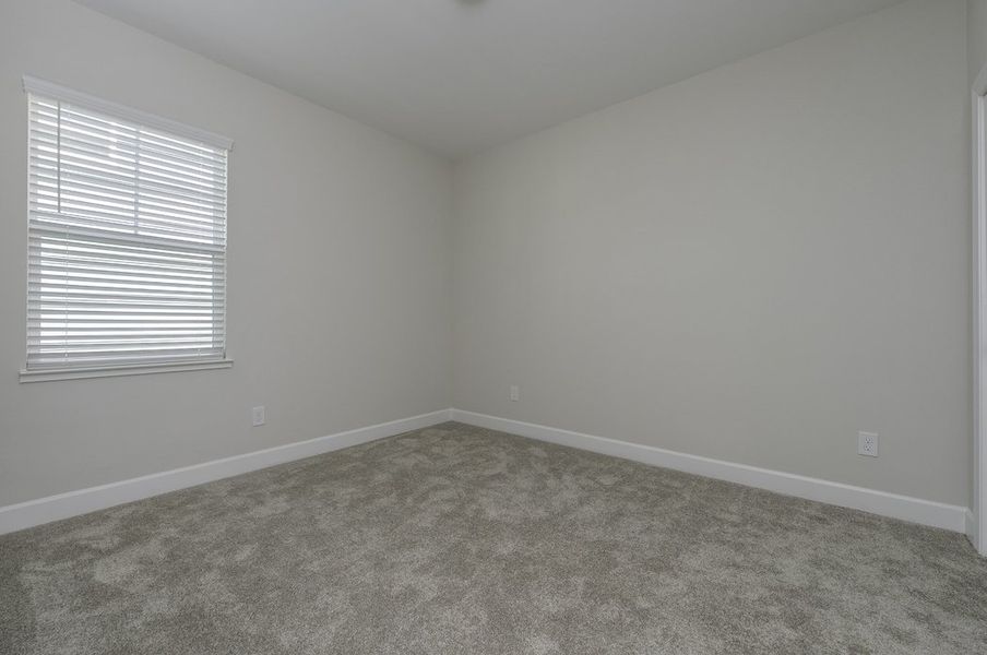 Representative unfurnished interior of a home built from the The Hunter by Cothran Homes in Holly Ridge, Greenville (Image 21).