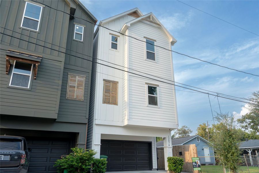 Gorgeous Modern Exterior Gorgeous Modern Exterior