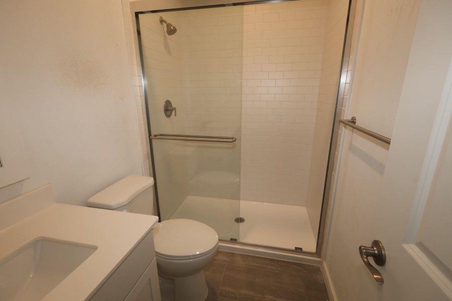 Hall bath 2 - still under construction! Hall bath 2 - still under construction!