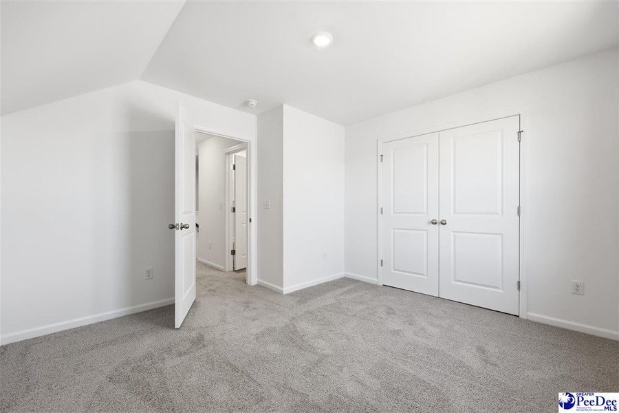 Spacious, unfurnished interior of a new home in Spring Haven, Florence (Image 31).