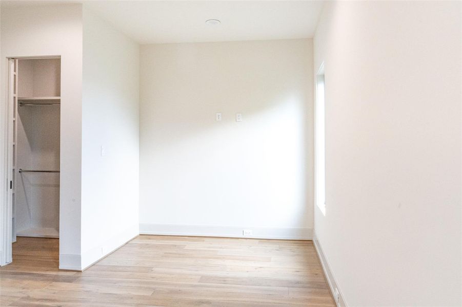 Spacious, unfurnished interior of a new home in , Houston (Image 33). Spacious, unfurnished interior of a new home in , Houston (Image 33).