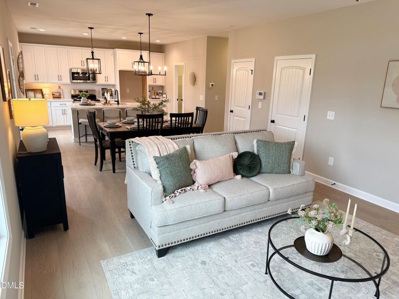 Staged_photos_20250907_164352EDIT Staged_photos_20250907_164352EDIT