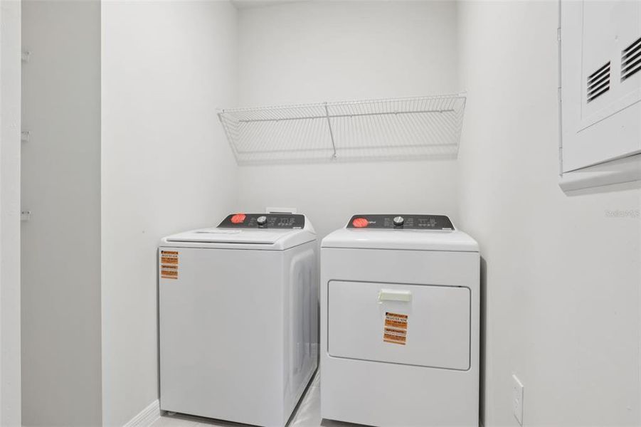 Close-up of interior finishes inside a home in Crescent Lakes - Premier Series, Punta Gorda (Image 12).