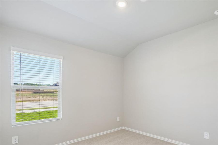 Spacious, unfurnished interior of a new home in Stella Hills, Denton (Image 23).