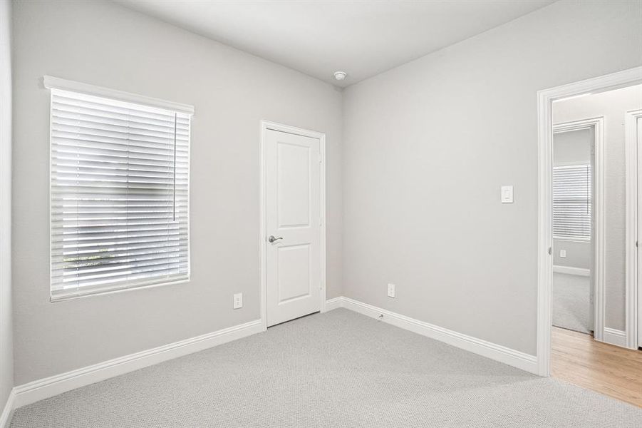 Photo is not of the actual home, but is an inspirational photo of builder’s model home and may depict options, furnishings, and/or decorator features that are not included. Photo is not of the actual home, but is an inspirational photo of builder’s model home and may depict options, furnishings, and/or decorator features that are not included.