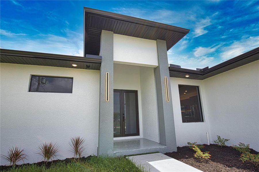 *photos are of similar model home with similar finishes *photos are of similar model home with similar finishes