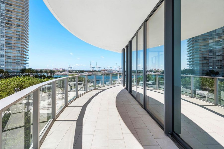Exterior details and patio area of a home in Five Park, Miami Beach (Image 26). Exterior details and patio area of a home in Five Park, Miami Beach (Image 26).