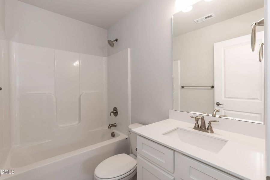 Bathroom 02