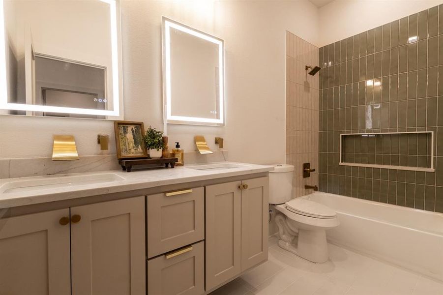 Furnished interior view inside a new home in , Fort Worth (Image 7). Furnished interior view inside a new home in , Fort Worth (Image 7).