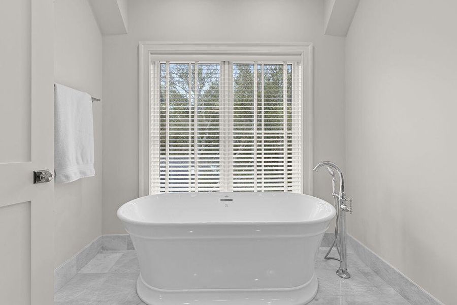 Furnished interior view inside a new home in , Kiawah Island (Image 7).