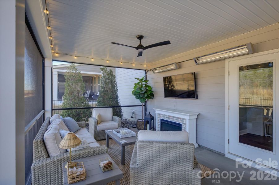 Exterior details and patio area of a home in Lakeside Glen, York (Image 26).