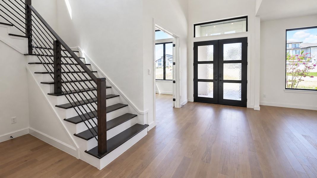 Spacious, unfurnished interior of a new home in The Preserve at Elm Creek, New Braunfels (Image 14).