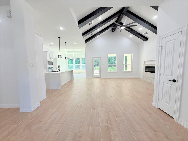 All images used are for illustrative purposes only and are intended to convey the concept and vision of the homes. They are for guidance only, may change as work progresses, and do not necessarily represent a true and accurate depiction of the finished product