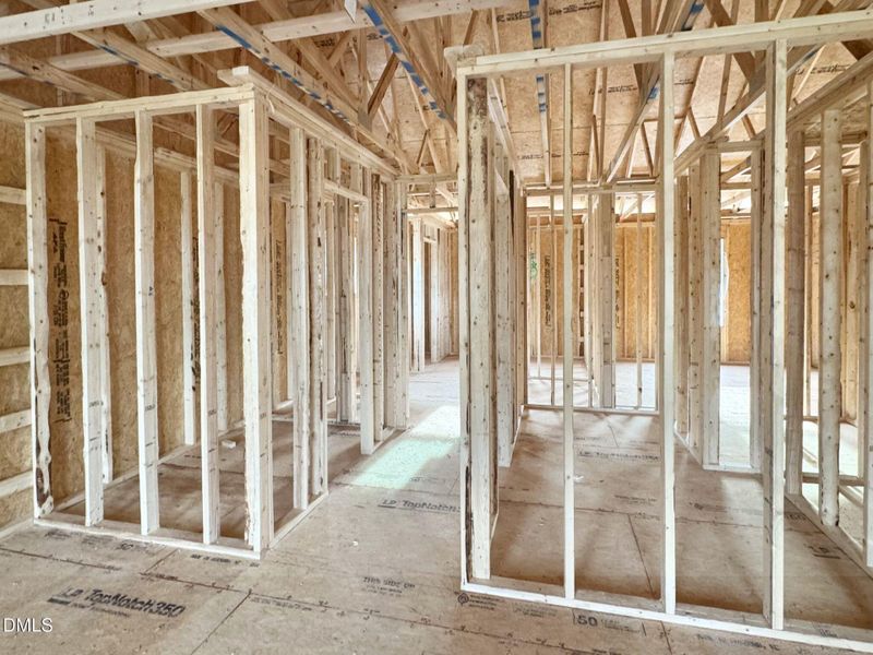 20250928_212424343_iOS