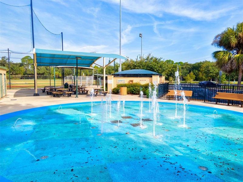 Community amenities in , North Port (Image 39).