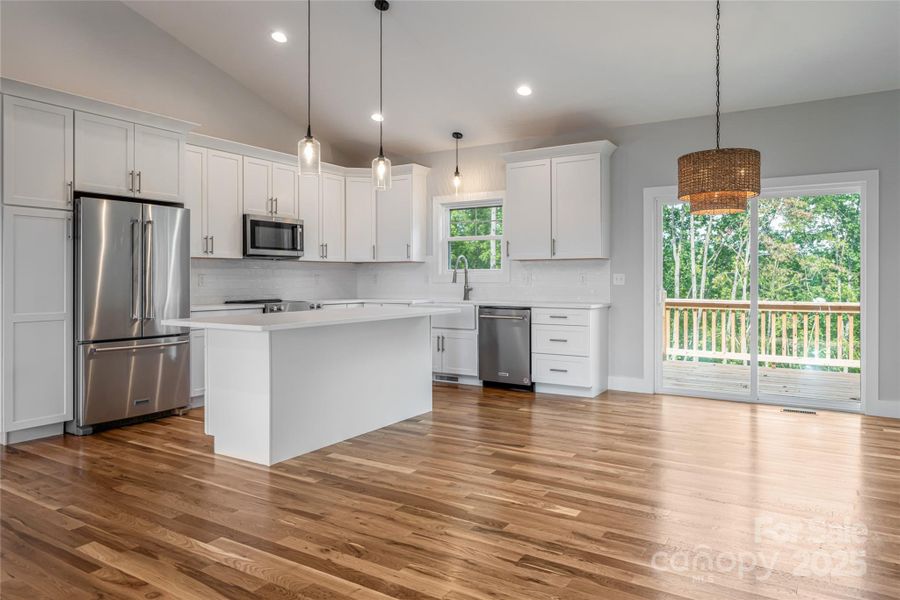 Image 33 of a home in .