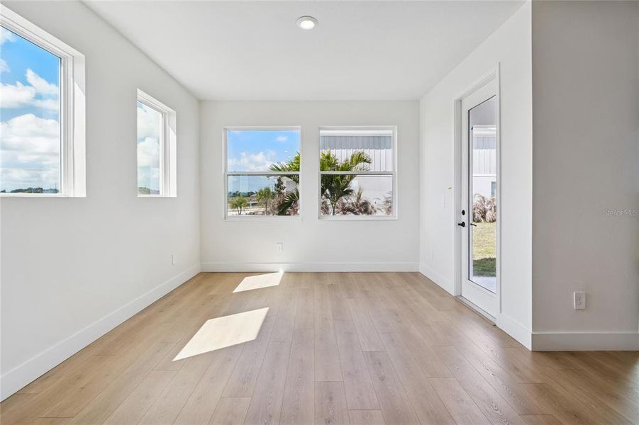 Spacious, unfurnished interior of a new home in Coasterra, Palmetto (Image 26).