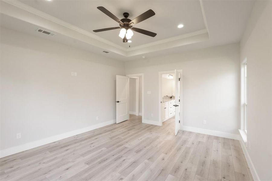 Spacious, unfurnished interior of a new home in , Mabank (Image 29). Spacious, unfurnished interior of a new home in , Mabank (Image 29).