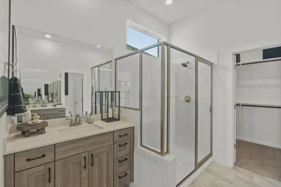 Representative furnished interior of a home built from the Peyton by Chesmar Homes in Highland Village, Georgetown (Image 10).