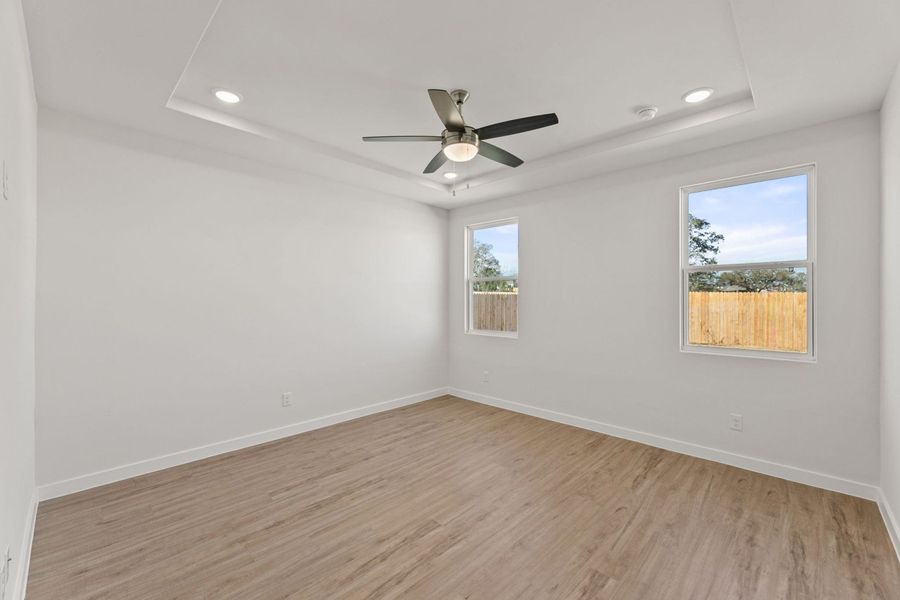 Representative unfurnished interior of a home built from the Clovis by Hakes Brothers in Hunters Ranch, San Antonio (Image 22).