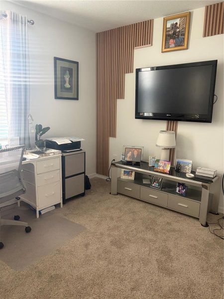 Furnished interior view inside a new home in , Haines City (Image 5).