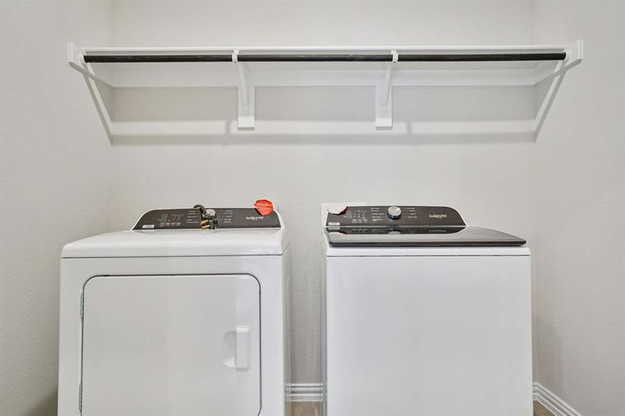 Photo is not of the actual home, but is an inspirational photo of builder’s model home and may depict options, furnishings, and/or decorator features that are not included. Photo is not of the actual home, but is an inspirational photo of builder’s model home and may depict options, furnishings, and/or decorator features that are not included.