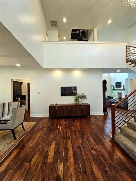 Furnished interior view inside a new home in , Cedar Hill (Image 15).