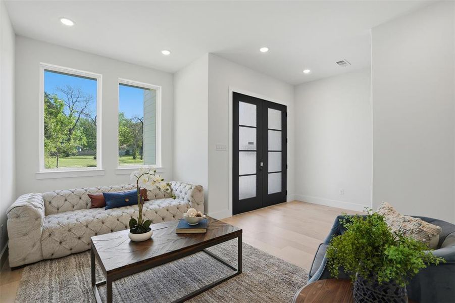 Furnished interior view inside a new home in , Dallas (Image 6).
