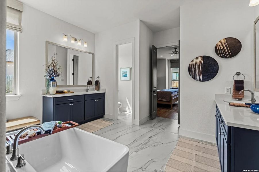 Furnished interior view inside a new home in Ventana - 60', Bulverde (Image 13).