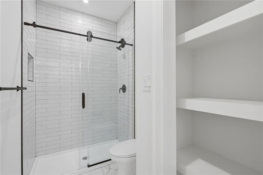 Image 40 of a home in .