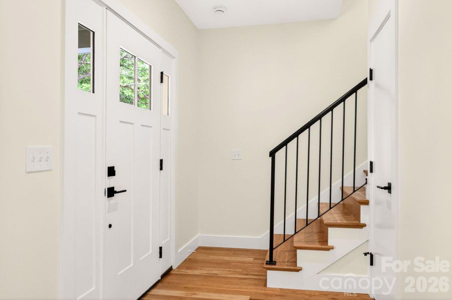 Spacious, unfurnished interior of a new home in , Asheville (Image 27).