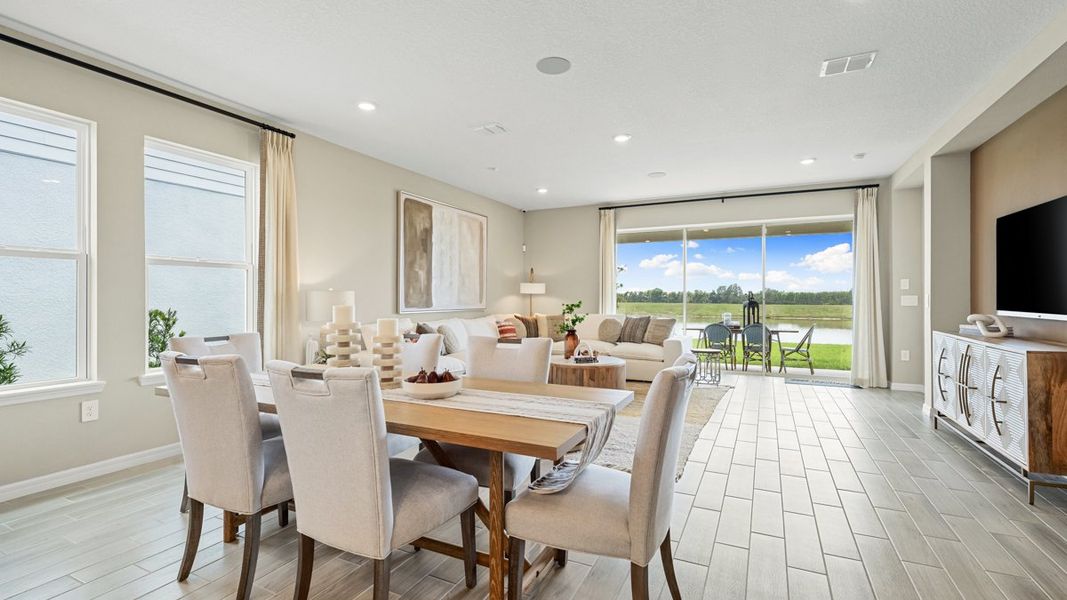 Representative furnished interior of a home built from the Grenada by Taylor Morrison in Indigo Creek, Apollo Beach (Image 10).