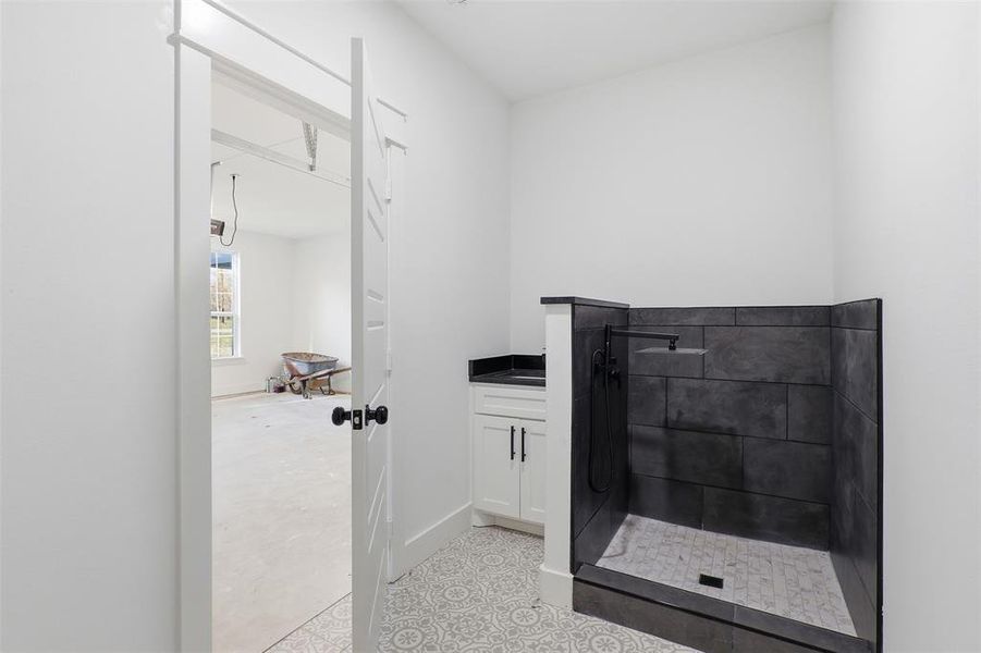 Furnished interior view inside a new home in , Azle (Image 11).