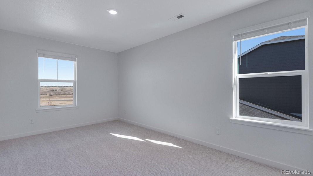 Spacious, unfurnished interior of a new home in Timberleaf, Thornton (Image 29).