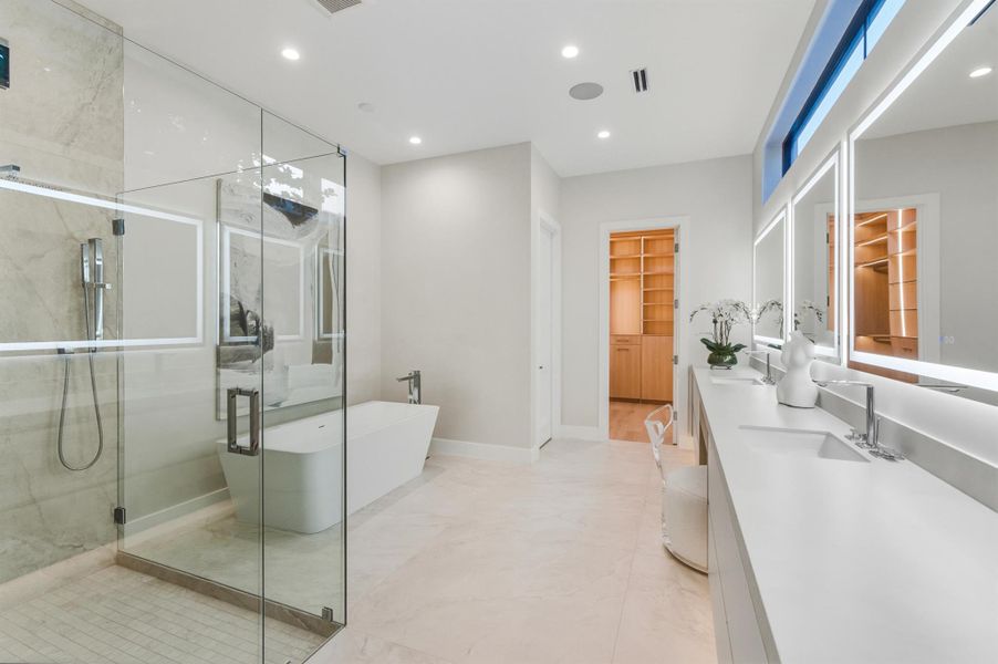 Furnished interior view inside a new home in , Boca Raton (Image 8).