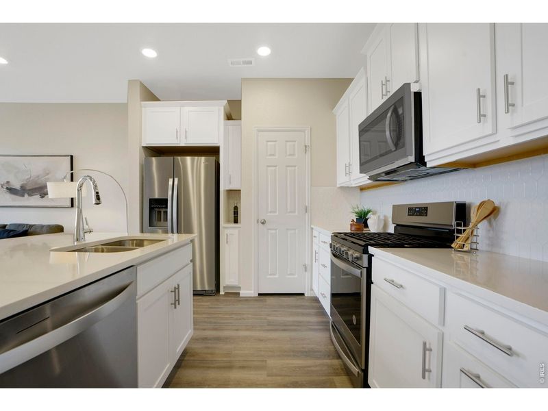 Furnished interior view inside a new home in , Broomfield (Image 18).