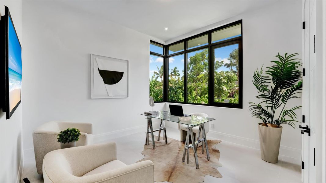 Furnished interior view inside a new home in , Boca Raton (Image 24). Furnished interior view inside a new home in , Boca Raton (Image 24).