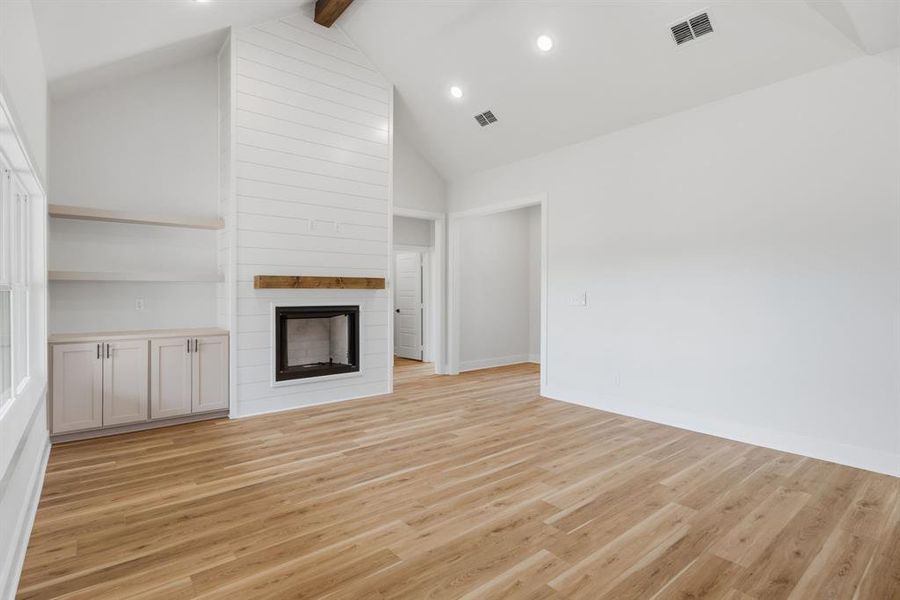 Spacious, unfurnished interior of a new home in , Bullard (Image 15). Spacious, unfurnished interior of a new home in , Bullard (Image 15).