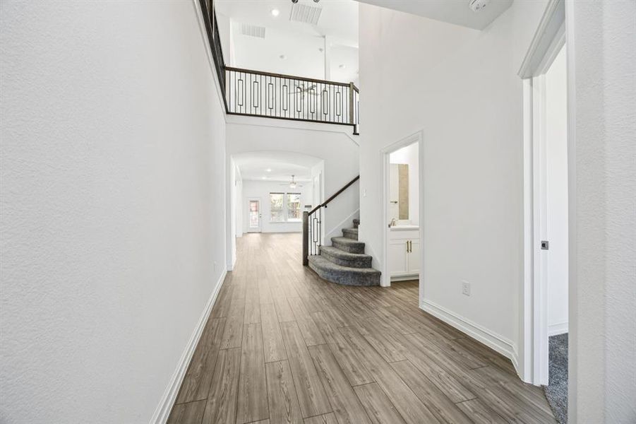 Spacious, unfurnished interior of a new home in , McKinney (Image 24). Spacious, unfurnished interior of a new home in , McKinney (Image 24).