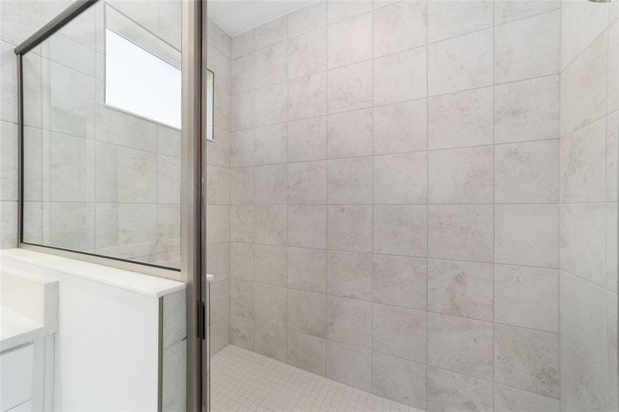 Close-up of interior finishes inside a home in Calesa Township, Ocala (Image 14).