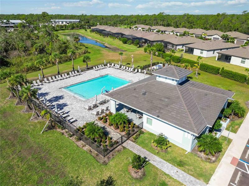 Community amenities in , Port Charlotte (Image 36).