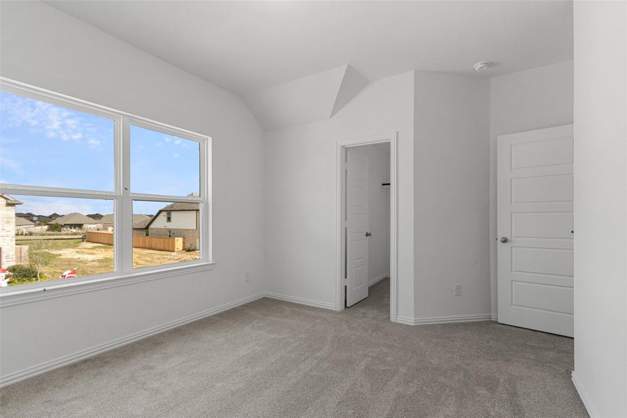 Spacious, unfurnished interior of a new home in Bridgeland Creekland Village, Cypress (Image 19).