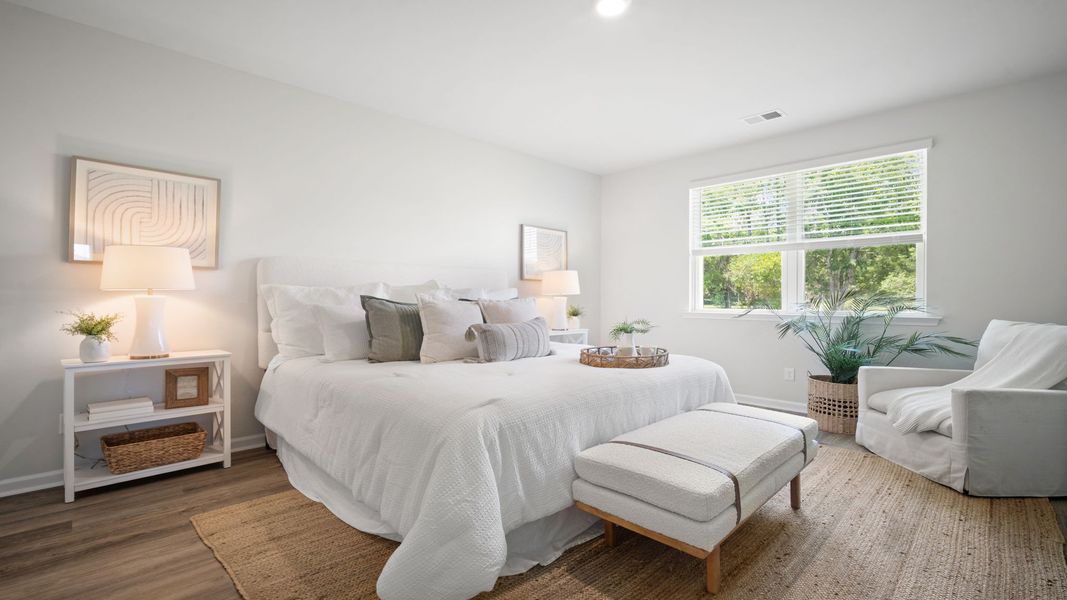 Furnished interior view inside a new home in Fernhill Farms, Statesboro (Image 16).