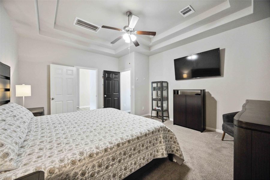 Furnished interior view inside a new home in Sierra Vista West, Rosharon (Image 13).