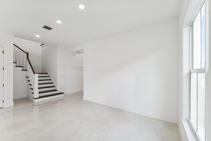 Spacious, unfurnished interior of a new home in , Stuart (Image 53).