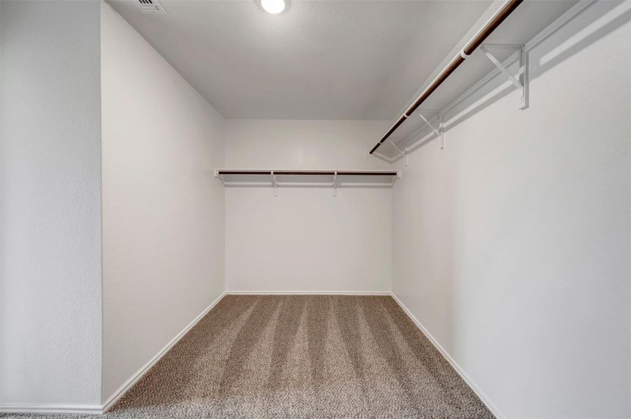Spacious, unfurnished interior of a new home in Carillon, Manor (Image 8).