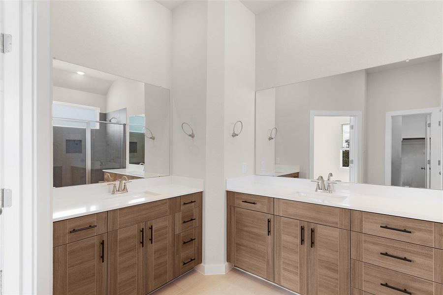 **PHOTO REPRESENTATIVE OF FLOORPLAN ONLY** **PHOTO REPRESENTATIVE OF FLOORPLAN ONLY**