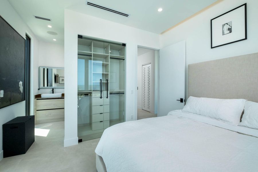 051825 Sykes Key Largo Ocean Resort Unit 051825 Sykes Key Largo Ocean Resort Unit